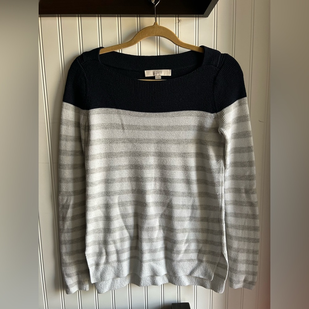 Loft split-hem sweater size XS